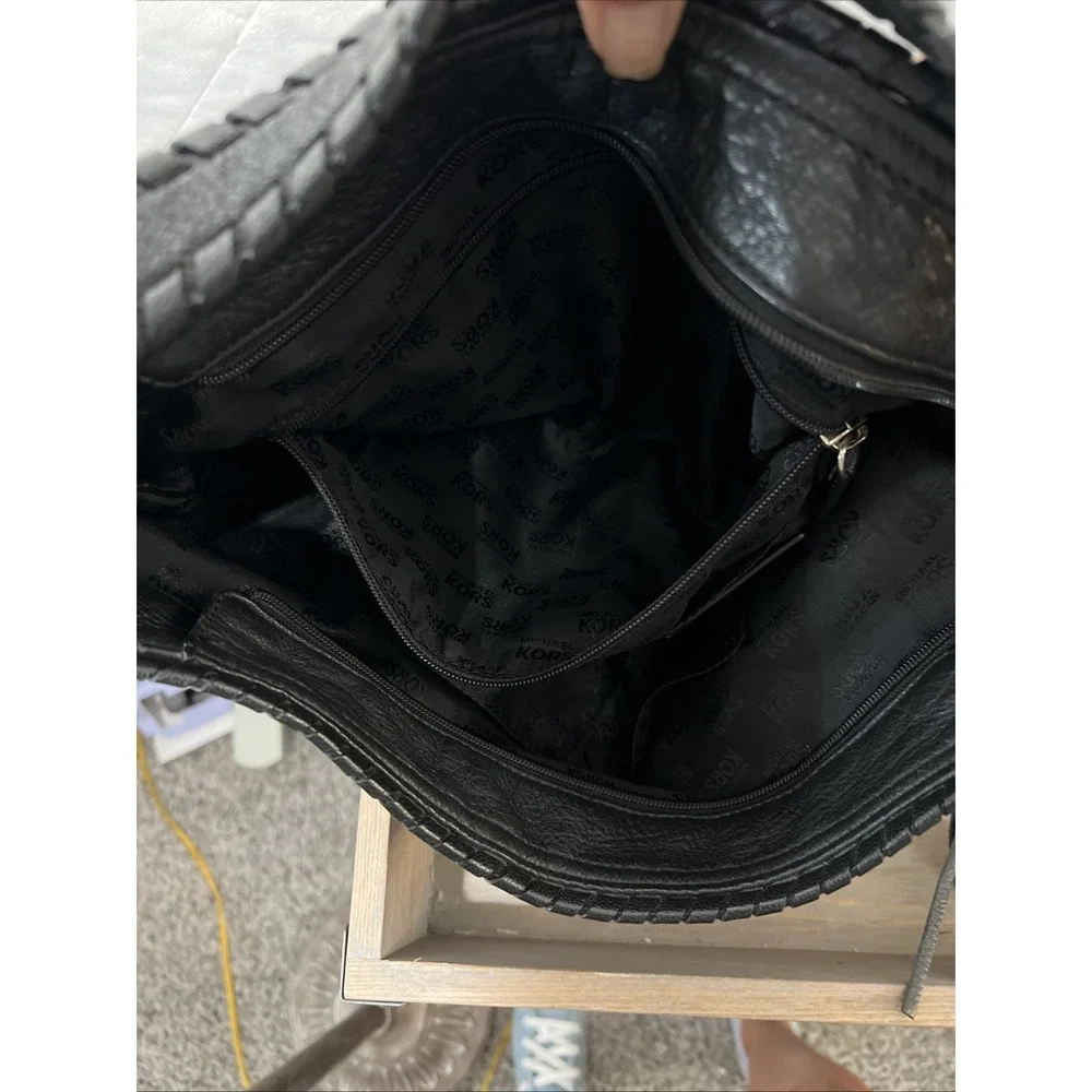 Michael Kors preowned very